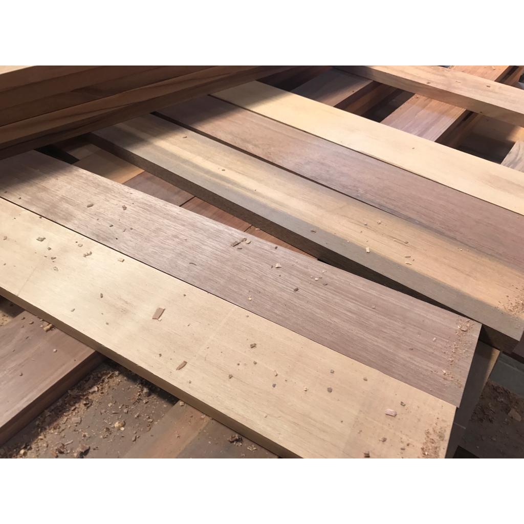 Papan kayu ulin polos panjang 100 cm