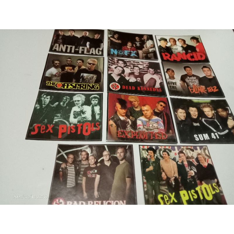 

STIKER MUSIC mancanegara