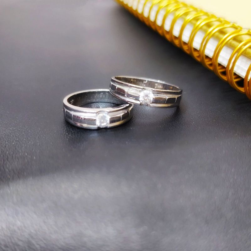 Cincin Tunangan Nikah Kawin Couple Emas Putih Muda Kadar 8 Karat 375