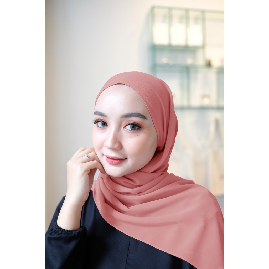 Vallina Outfit - Hijab Pashmina Shawl Cyra | Kerudung Pasmina Sabyan Ayla Premium-Dusty