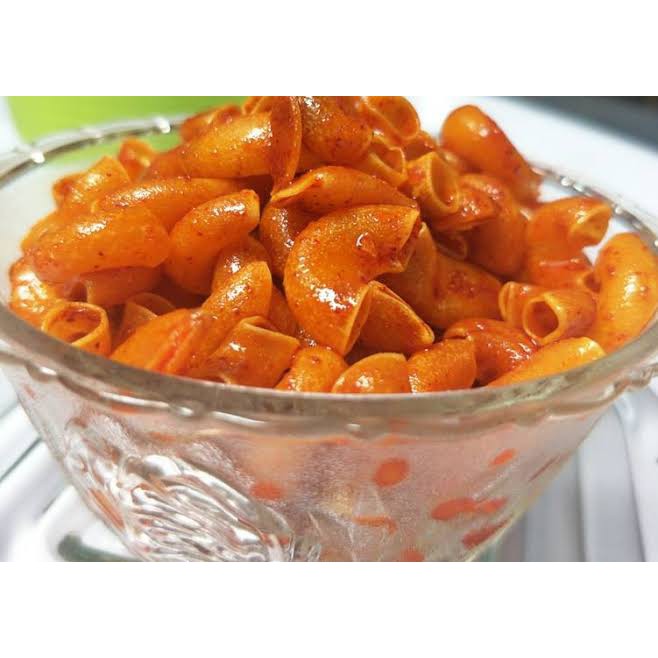 

Cemilan Macaroni Bantet 1 Kg Best Quality Original Pedas Asin COD Free Ongkir Terlaris Termurah