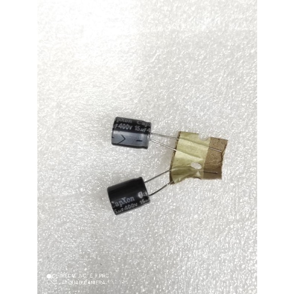 kapasitor 15uf 400V