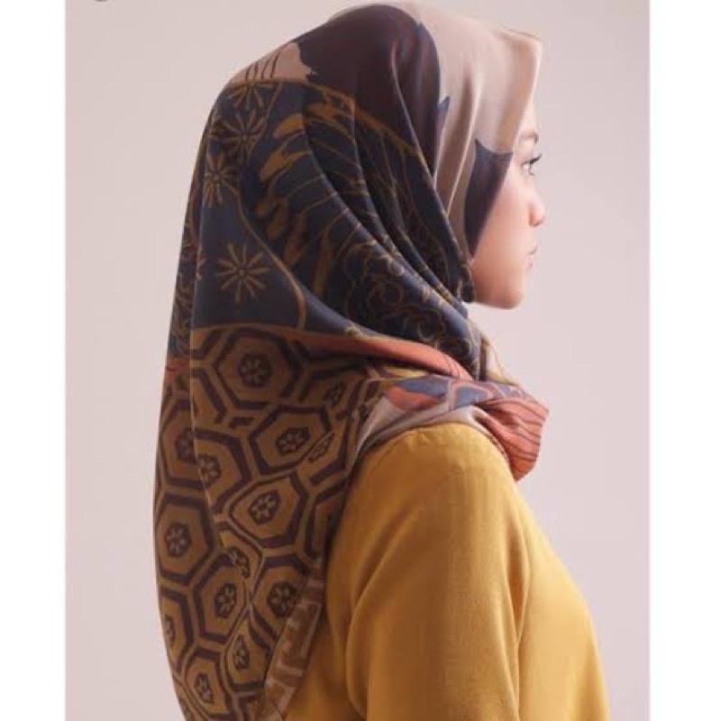 Kami neoma scarf arapawa preloved