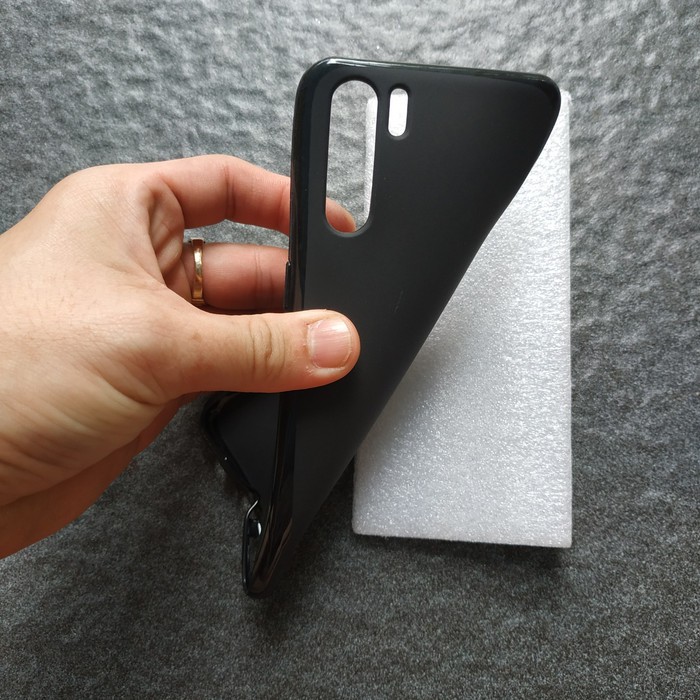 OPPO A91 SOFTCASE KARET HITAM SILIKON MANTAP