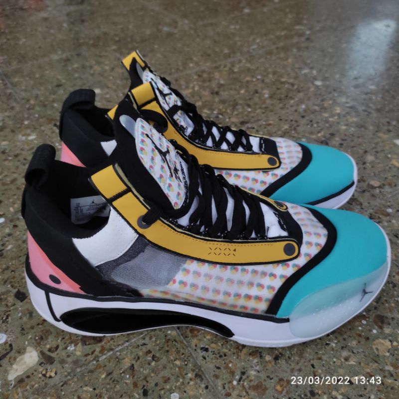 Nike Air Jordan Retro 34