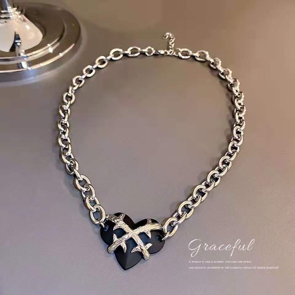 Ready Stock✨Kalung Titanium Wanita Korea Anti karat Dan Anti Luntur Rantai Klavikula Hati Gaya Hip Hop Untuk Aksesoris Simple Murah COD Fashion