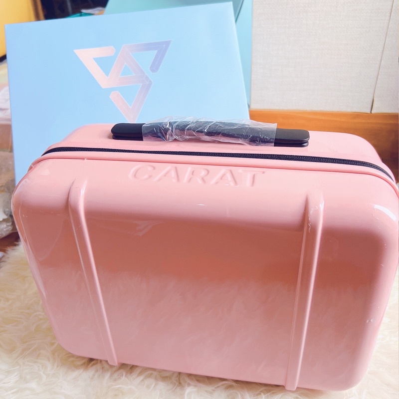 Mini Luggage Bag - SEVENTEEN Power of Love Goods + OT13 Photocard