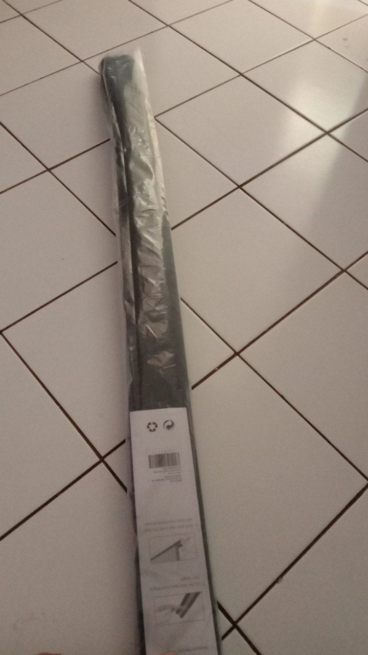 Krisbow Penutup Lubang Bawah Pintu Foam Seal 95x2.5 Cm - Abu-abu Kode 197