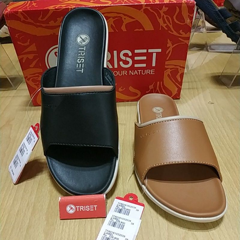 SANDAL TEPLEK TRISET