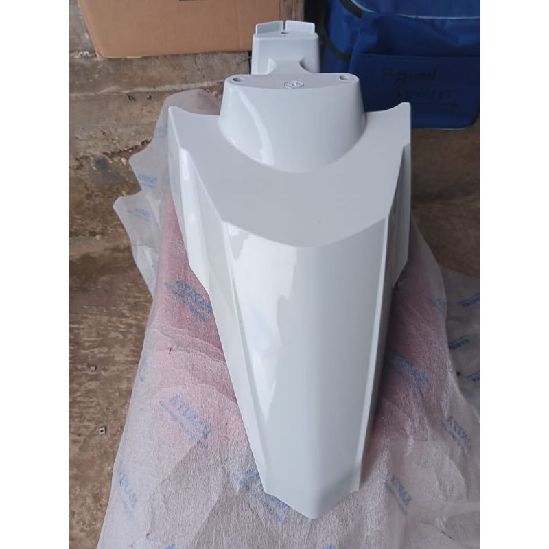 spakbor depan beat street putih spakbor depan beat new esp putih