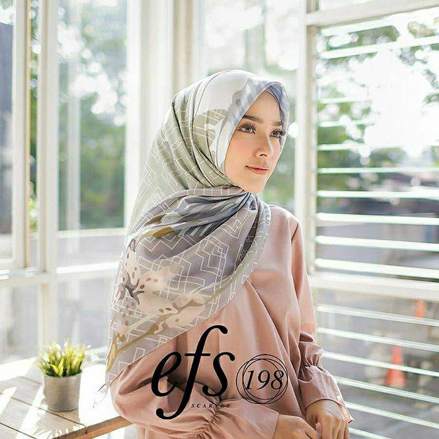 Efs Store Voal printed scarf (lasercut finishing)