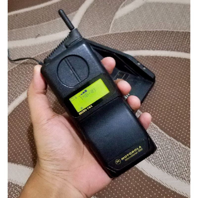 Hp jadul Motorola Microtac 7200 GSM Th1994 original mulus hp unik hp langka rare item kolektor item