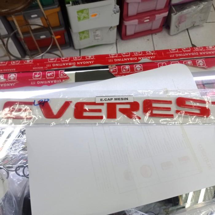 emblem ford everest kap mesin