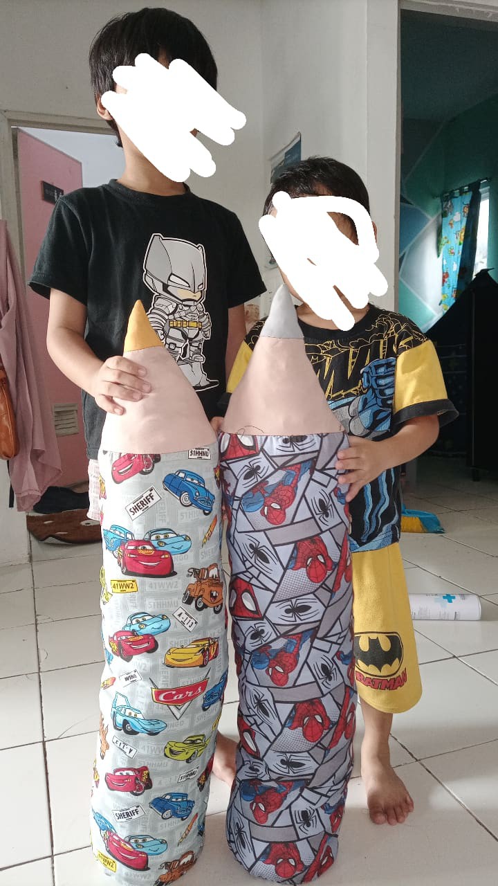 Guling Pensil Squishy Karakter