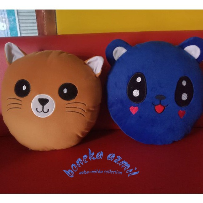 Bantal karakter boneka baby bus warna