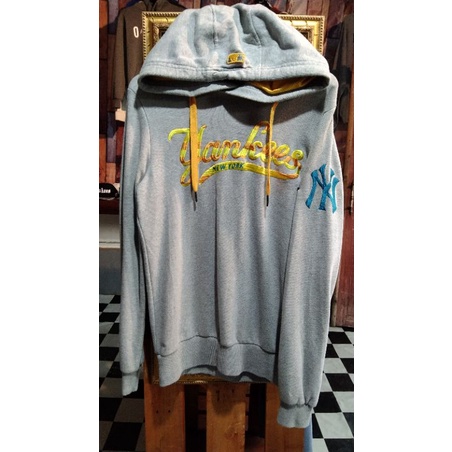 yankees hoodie second