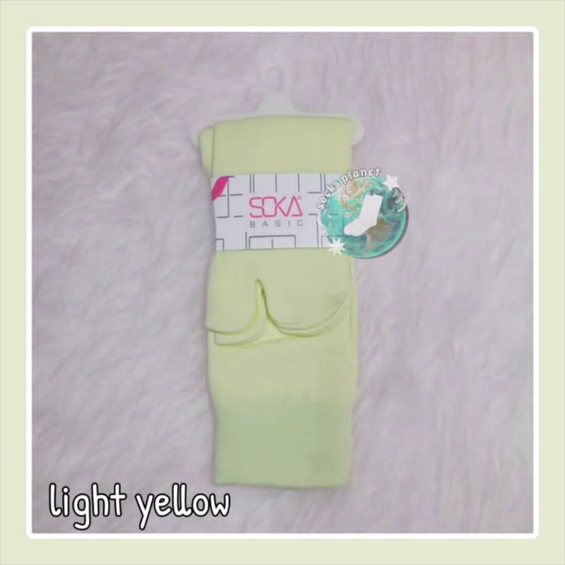 [1 PASANG] ORIGINAL SOKA Basic Jempol Kaos Kaki Wanita Hijab Muslimah Murah Size M dan L Termurah Murah Diskon Polos Haji Umroh Warna Kulit dll Size M Pendek size L Panjang Nilon Nylon Kauskaki Kaus Kaki Kaoskaki Krem Cream Skin Series Soka Socking-Light Yellow