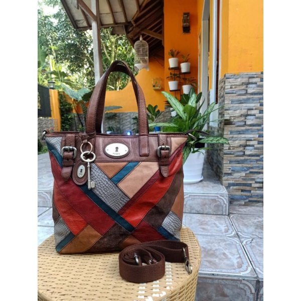 TAS WANITA TOTEBAG FOSSIL PW DARK