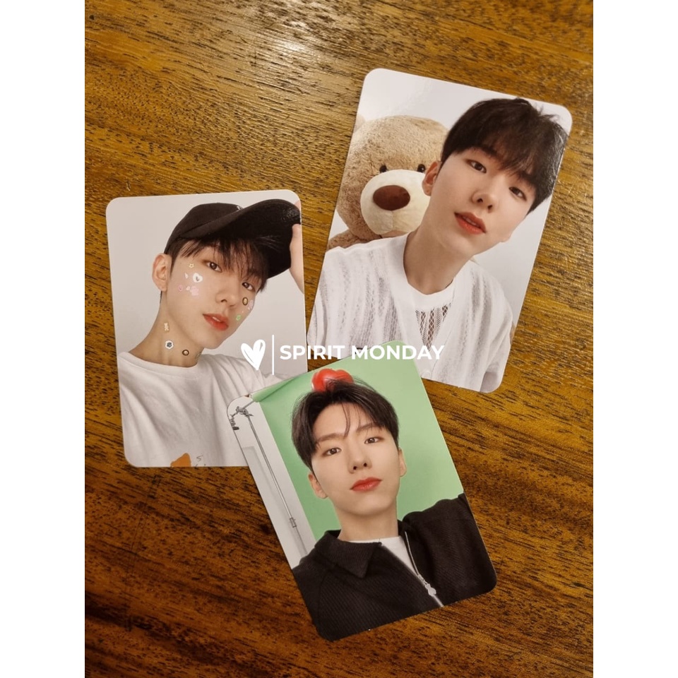 MONSTA X KIHYUN X AQO PHOTOCARD PC