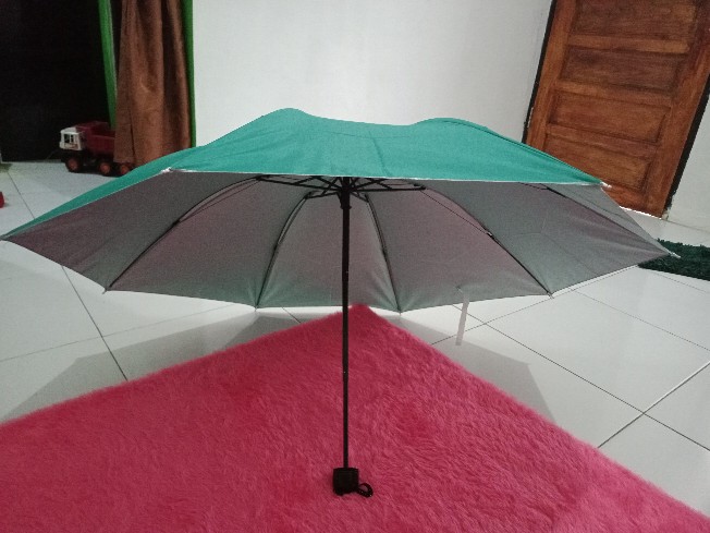 Payung Lipat 3 Polos Warna Warni
