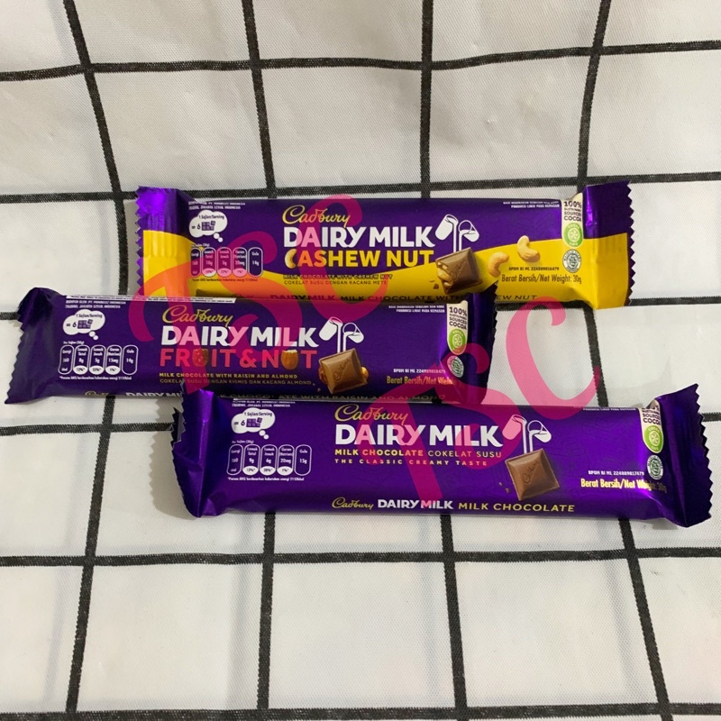 

Cokelat Cadbury Dairy Milk Cashew Nut / Fruit & Nut / Milk Chocolate 30gr coklat / Cokelat