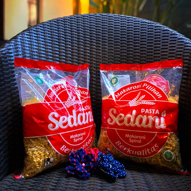 

MAKARONI PASTA SEDANI