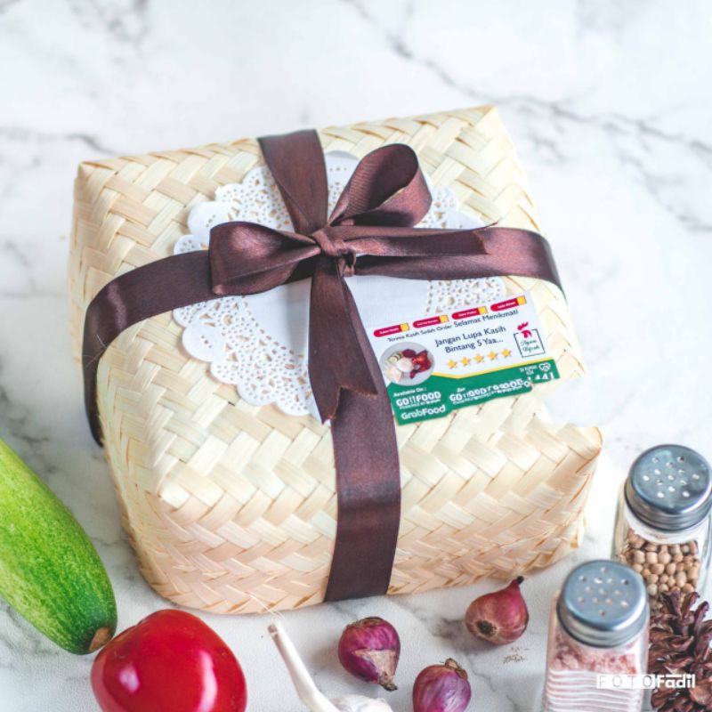 

paket hempers untuk orang terkasih lebaran/Natal/tahun baru/ulang tahun