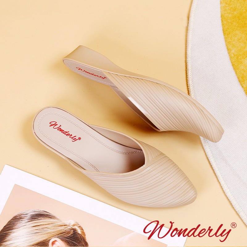 SEPATU SLIP ON/SELOP WANITA WONDERLY A192-2