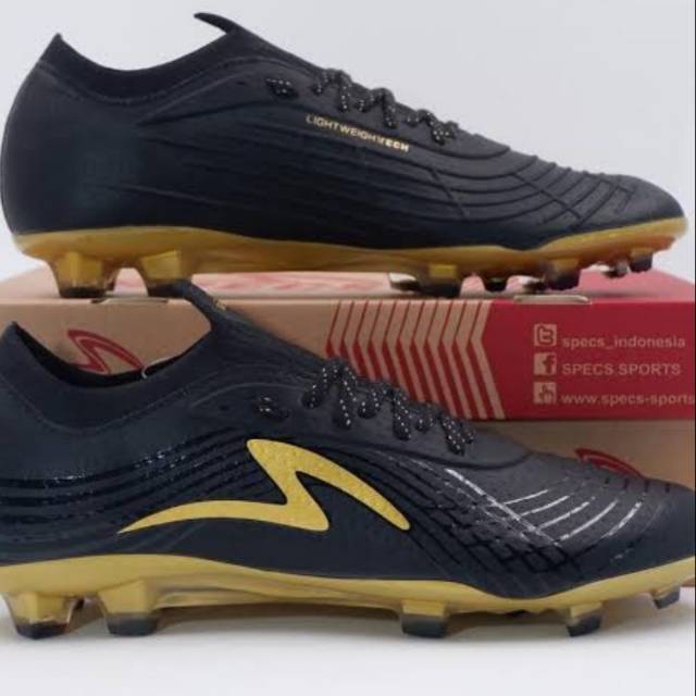 sepatu bola SPECS ACC LIGHT SPEED II FG black/gold