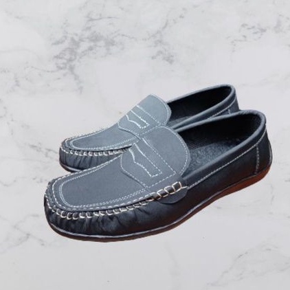 Sepatu casual pria sepatu slip on pria model rajut