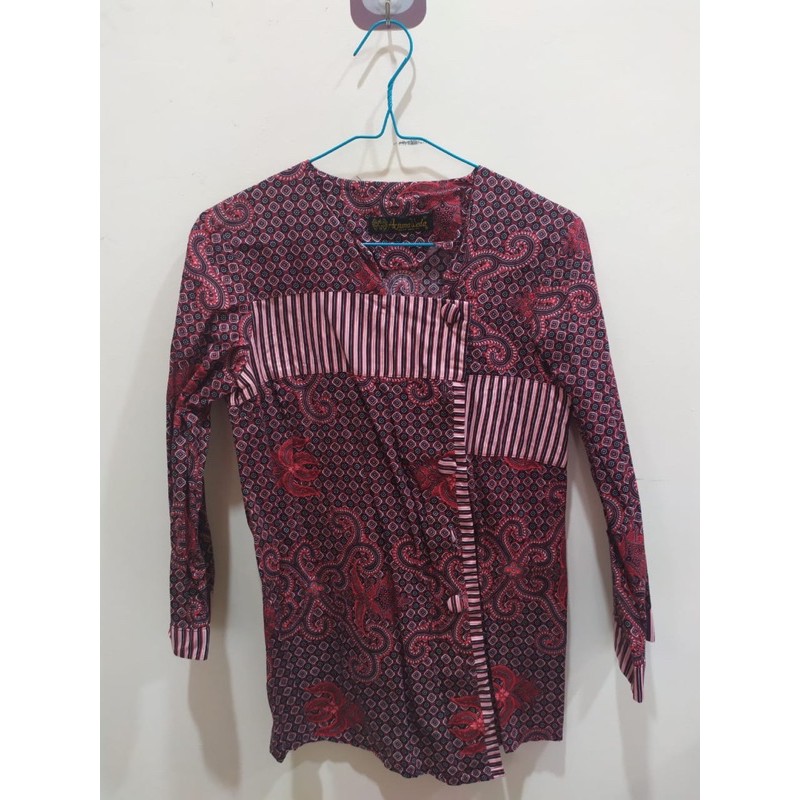 Preloved Batik Arjuna Weda Wanita Lengan Panjang