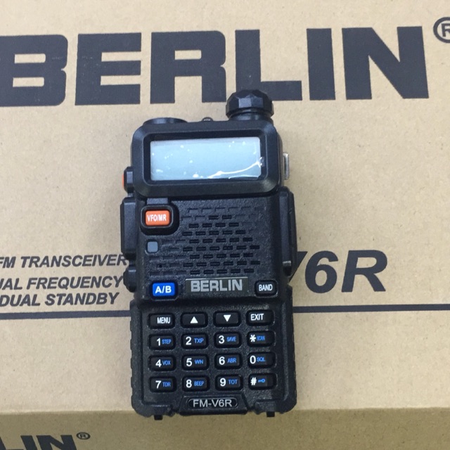 HT BERLIN FM-F6R DUALBAND UHF/VHF