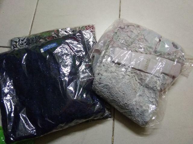 Kemeja Batik / Baju Batik / Kemejabatik Motif Lili Gold / Sepatu Navy / Jalar Hitam / Toraja Merah