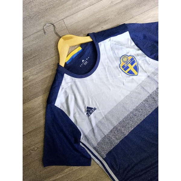 Jersey Swedia away 2016