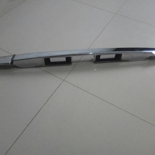 Trunklid Innova 2012 TOYOTA Inova trunklid belakang Inova