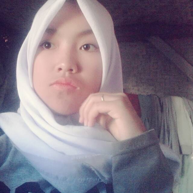 anisahraheztya