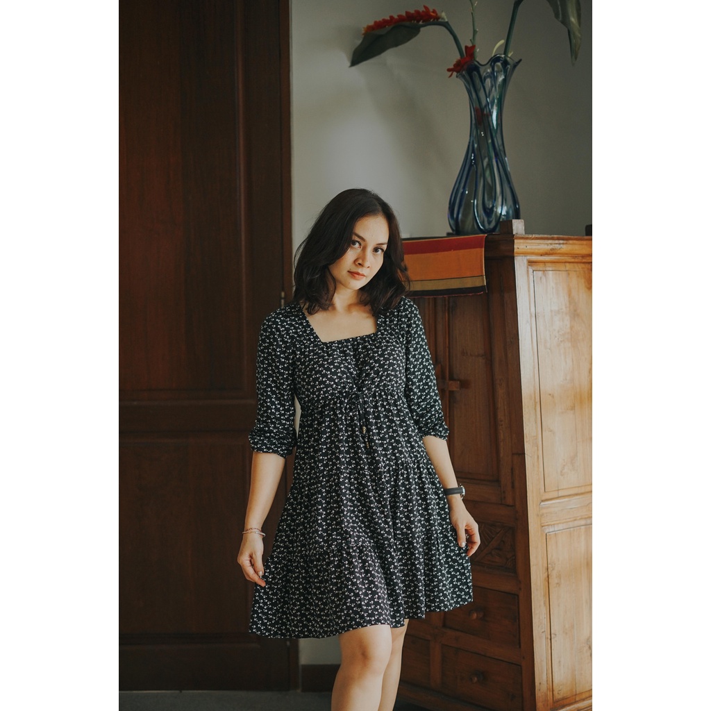 MOONNIA | CLAIRE MINI DRESS | DRESS WANITA | DRESS KONDANGAN | DRESS KOREA |MINI DRESS SEXY |MINI DR