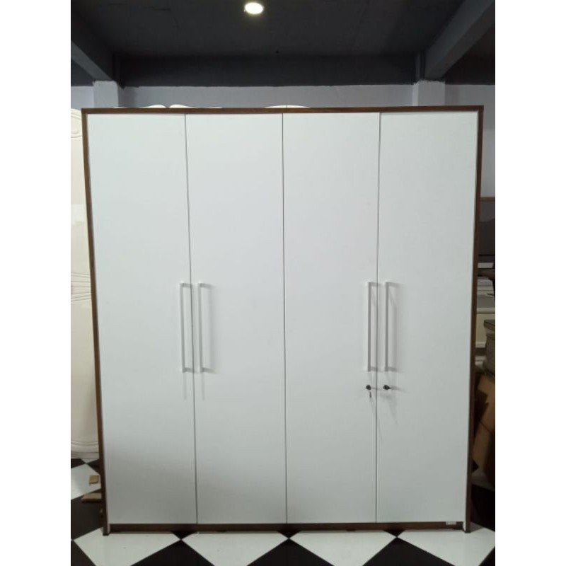 Lemari Pakaian 4 Pintu Expo LP 4015