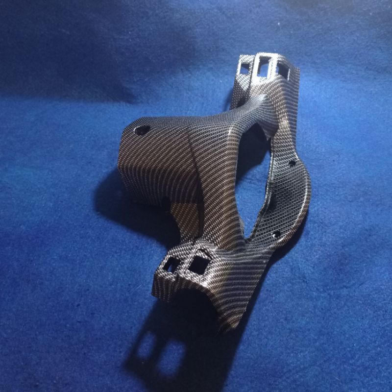 Batok Belakang Revo Lama Lancip karbon