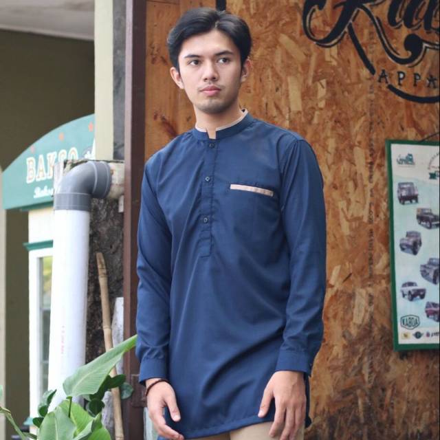  BAJU  KOKO  PRIA  LENGAN PANJANG MODEL LIS SAKU WARNA NEVY 