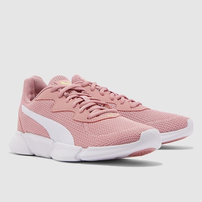Sepatu running puma pink INTERFLEX Runner 192567 04