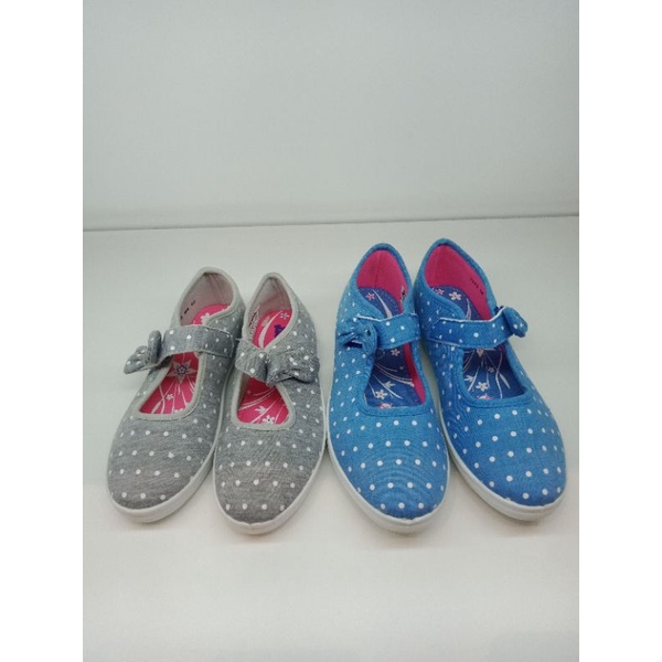 Sepatu Anak - Anak Cewek Bata Original Bahan Kain