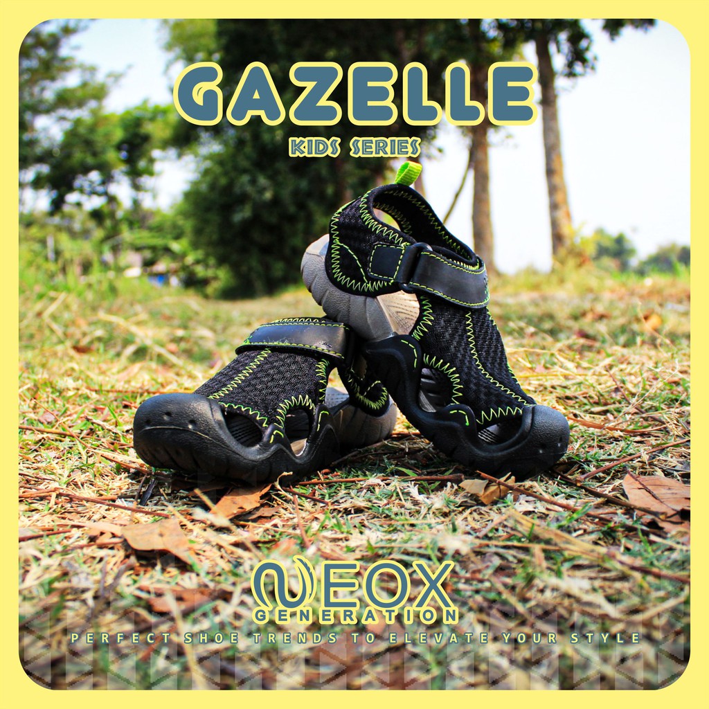  SANDAL  GUNUNG ANAK LUCU  MODEL GAZELLE HITAM TERMURAH 