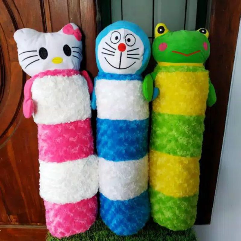 boneka guling bulu  karakter tinggi 75cm