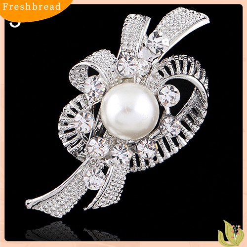 [ TERLARIS]New Bridal Bouquet Rhinestone Crystal Brooch Pin Silver Pearl Brooches Flower