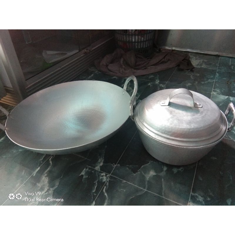 Wajan30cm satu set Panci citel 25cm+bonus spatula