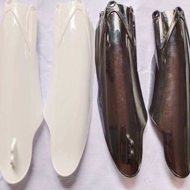 Tutup shock Depan YZ 250 - 250F