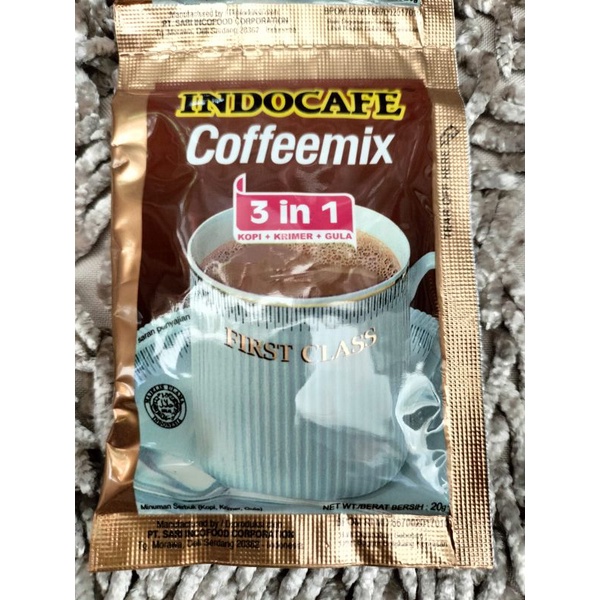 

Indocafe coffemix 3 in 1(kopi + krimer + gula) isi 10pcs