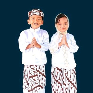 Baju Adat Jawa Timur Anak SD Couple