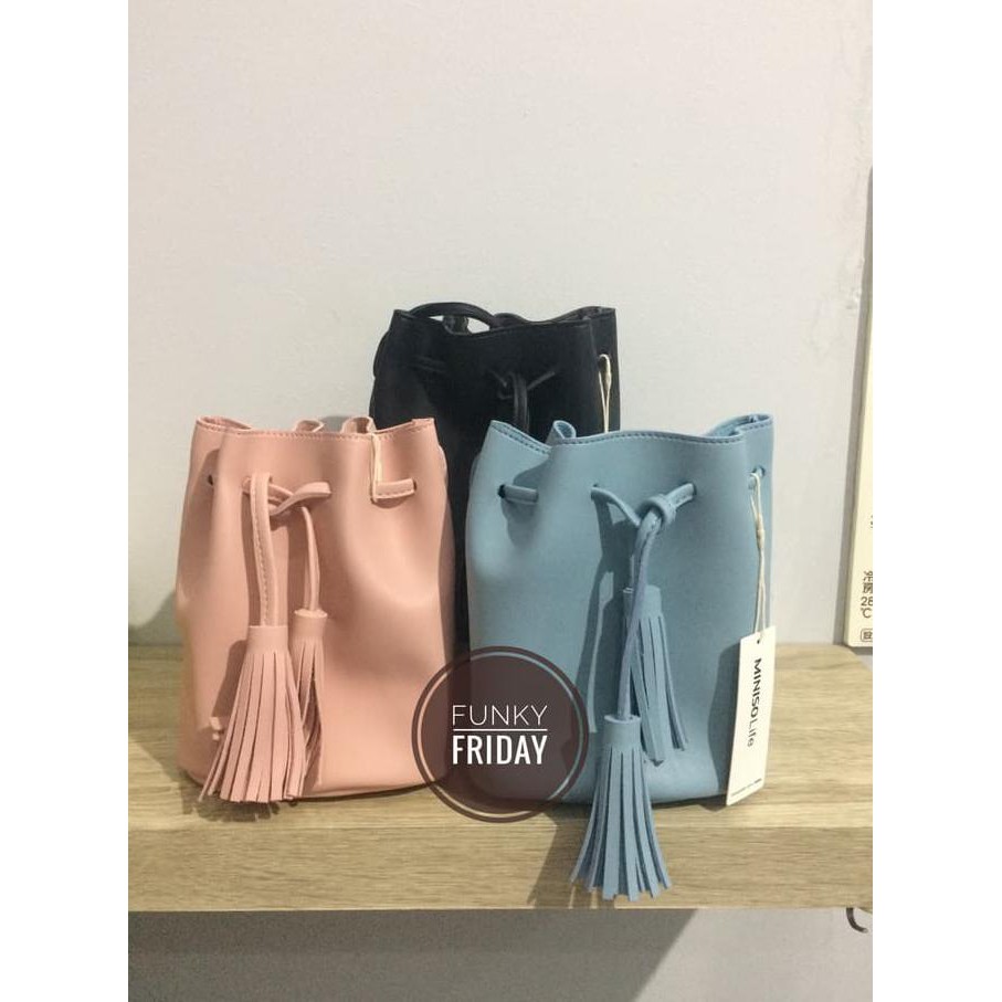 Kualitas Terbaik MINISO BUCKET BAG TAS SERUT SELEMPANG CUCI GUDANG